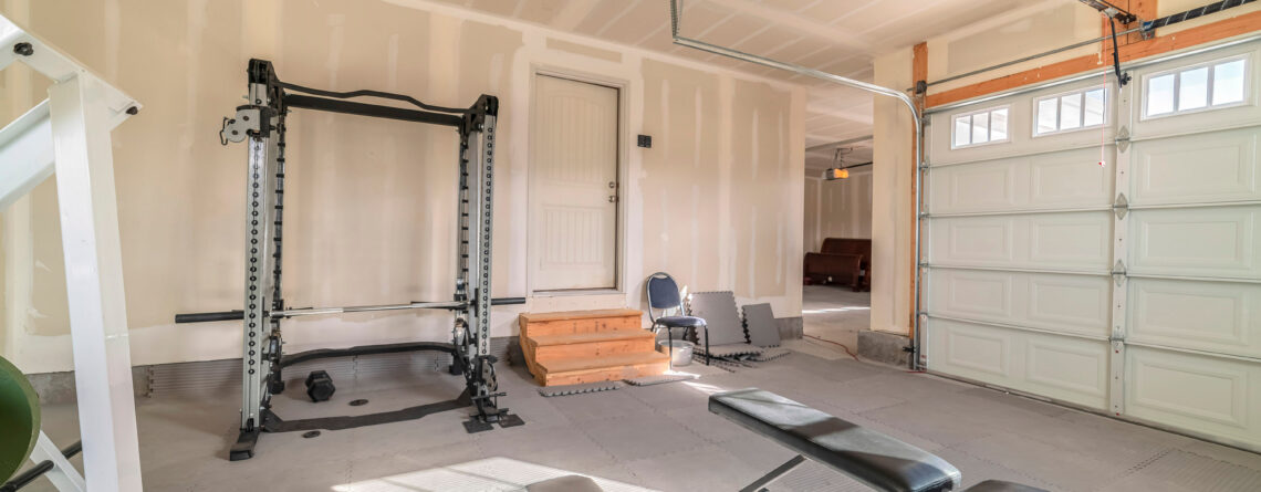 How to Build and Winterize a Garage Gym in Canada