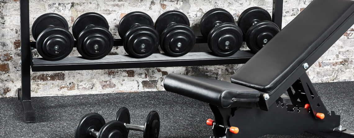 Adjustable Dumbbells vs Fixed Sets for Serious Home Gyms